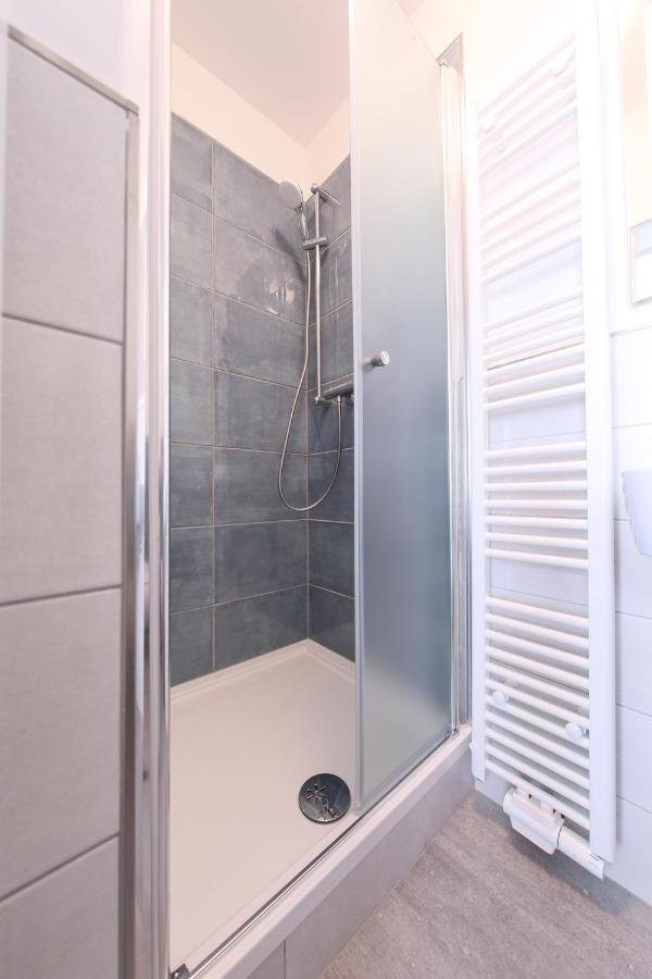 24/7 Selfcheckin Schmiedestrasse Hotel Лер Екстериор снимка