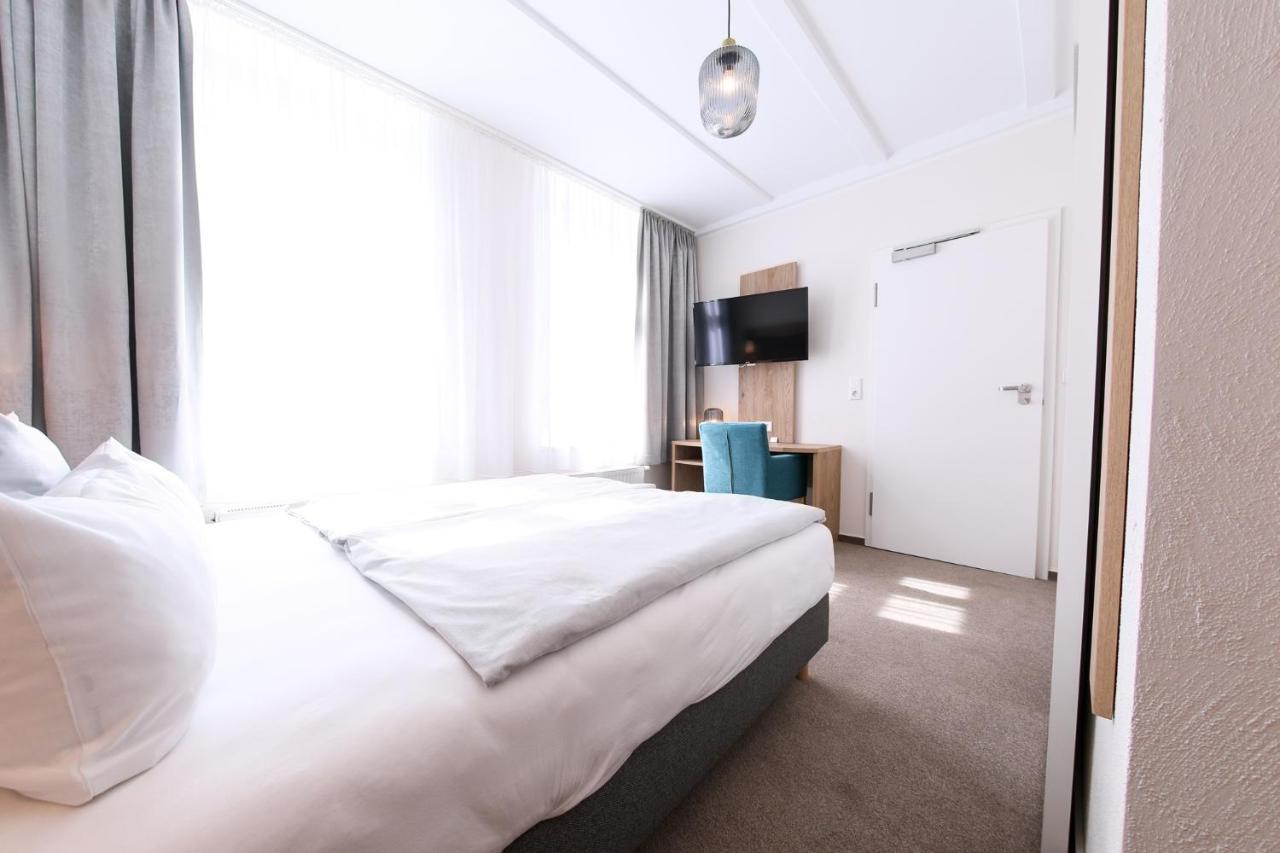 24/7 Selfcheckin Schmiedestrasse Hotel Лер Екстериор снимка